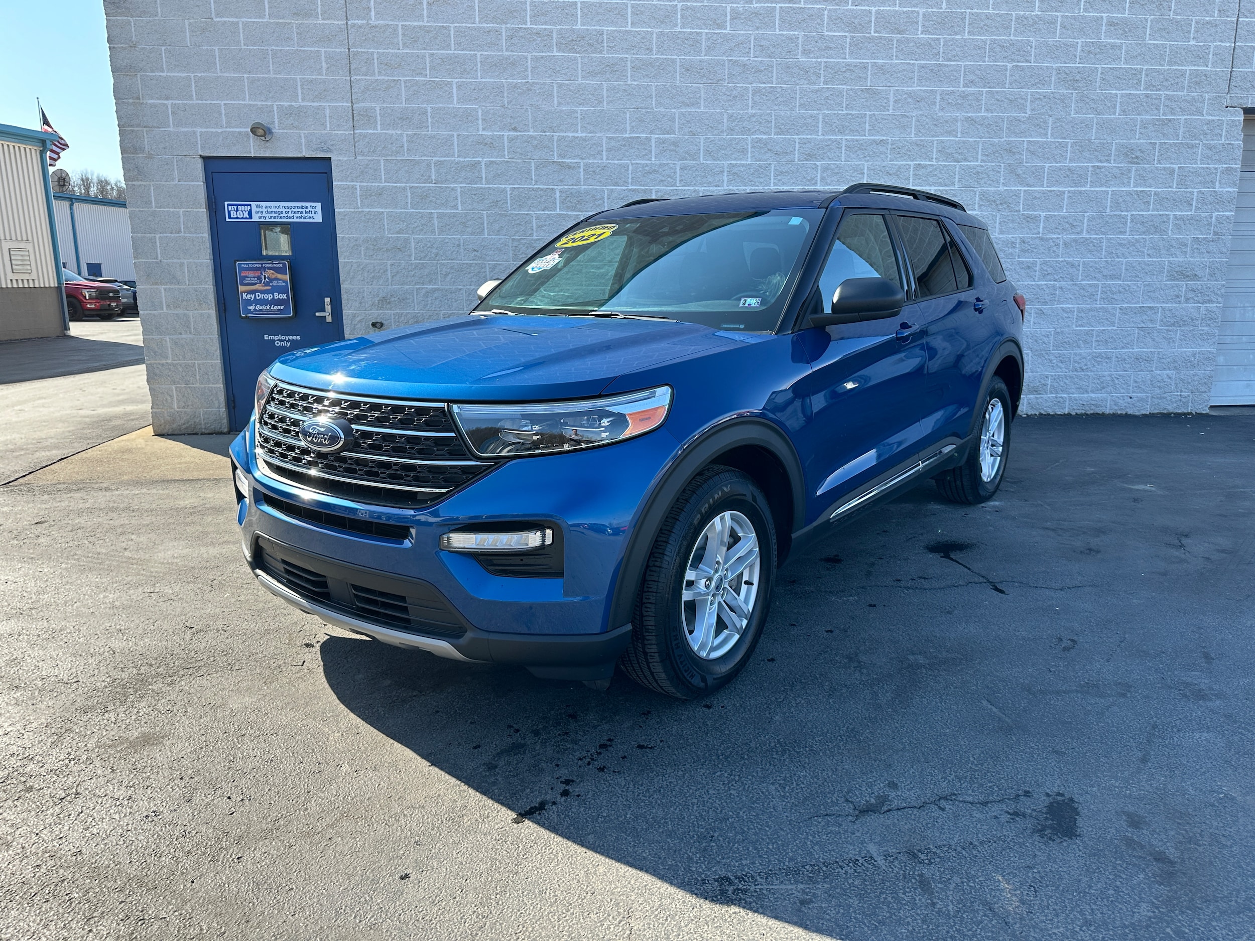 Certified 2021 Ford Explorer XLT with VIN 1FMSK8DH6MGB20329 for sale in Connellsville, PA