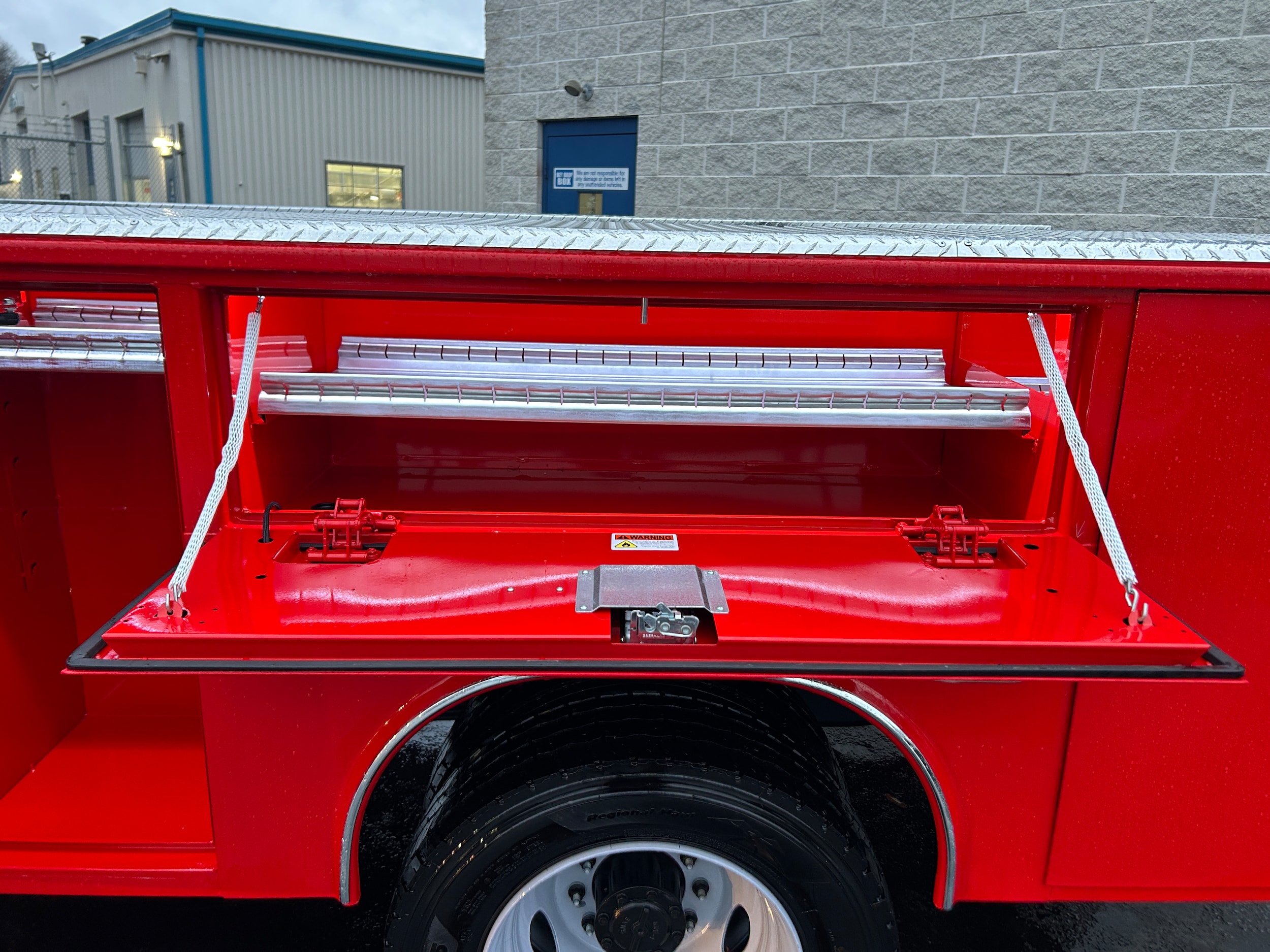 2025 Ford F-600 Super Duty Chassis Cab XL - Photo 22