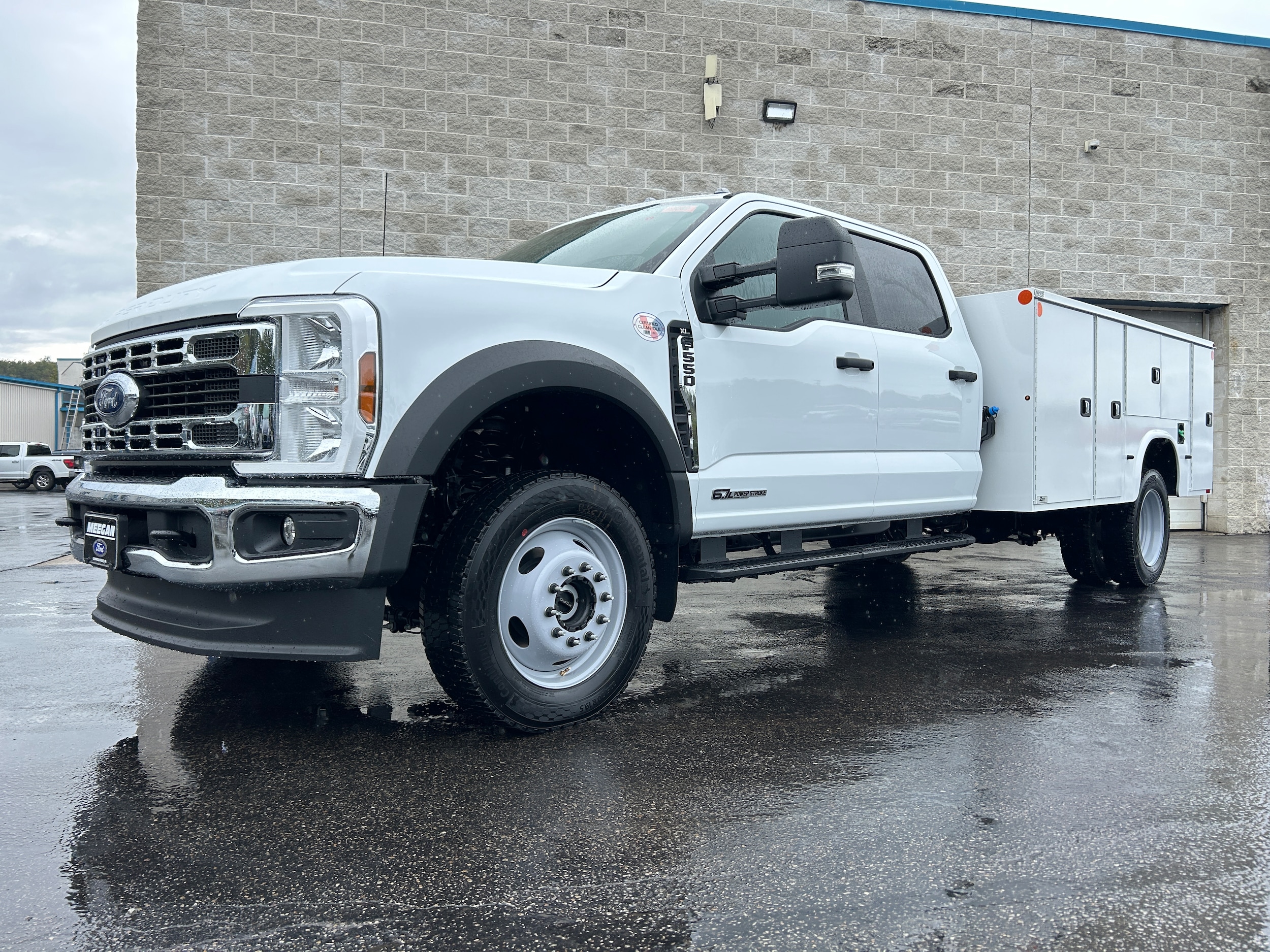2026 Ford F-550 XL photo 3