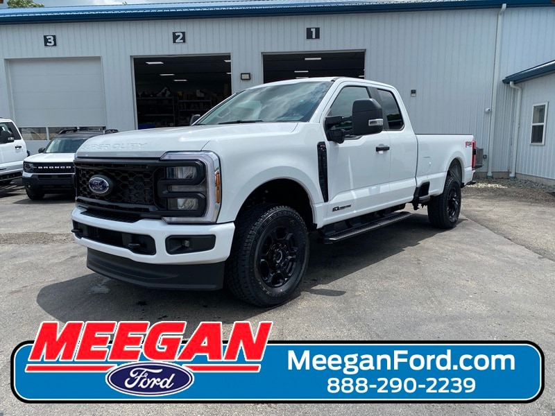 2025 Ford F-350 Super Duty XL