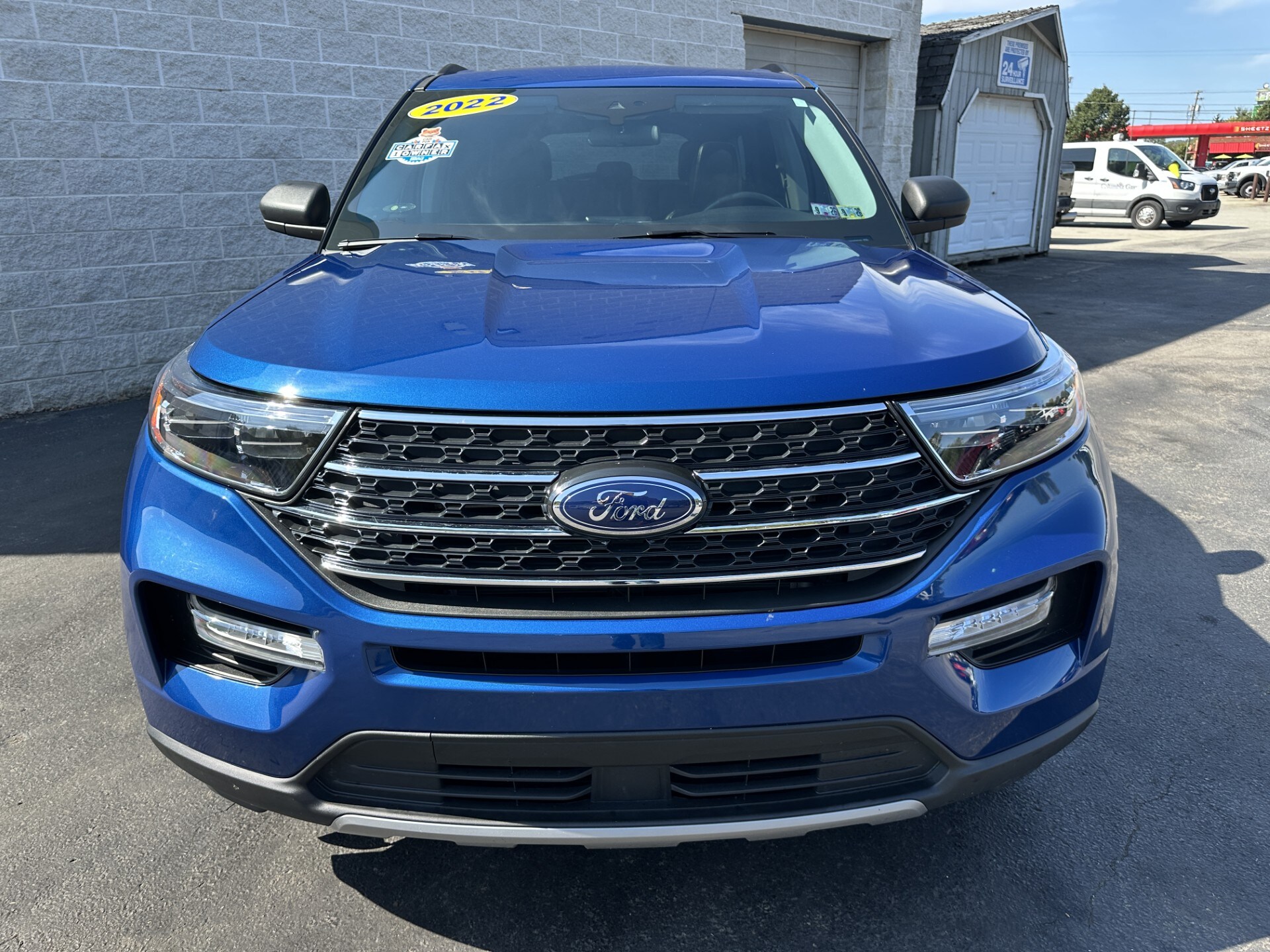 2022 Ford Explorer XLT photo 3
