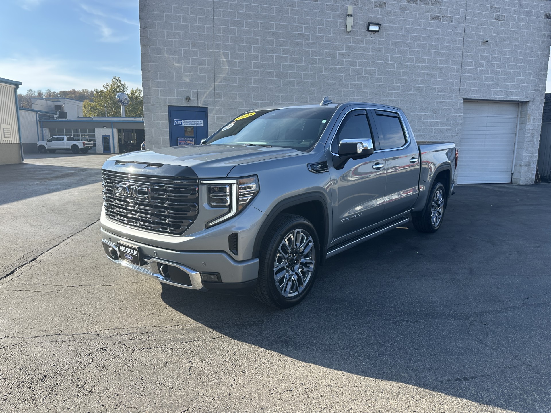 Used 2026 GMC Sierra 1500 Denali Ultimate Truck Crew Cab
