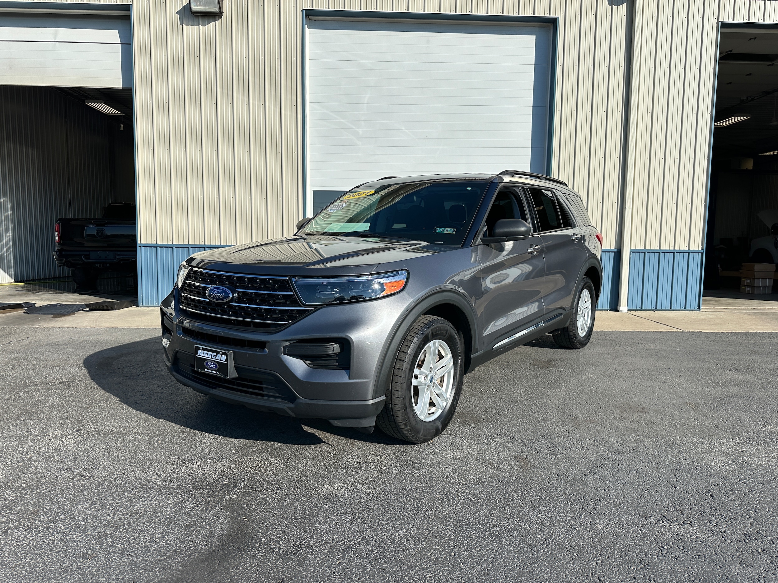 Used 2021 Ford Explorer XLT with VIN 1FMSK8DH2MGB87350 for sale in Connellsville, PA