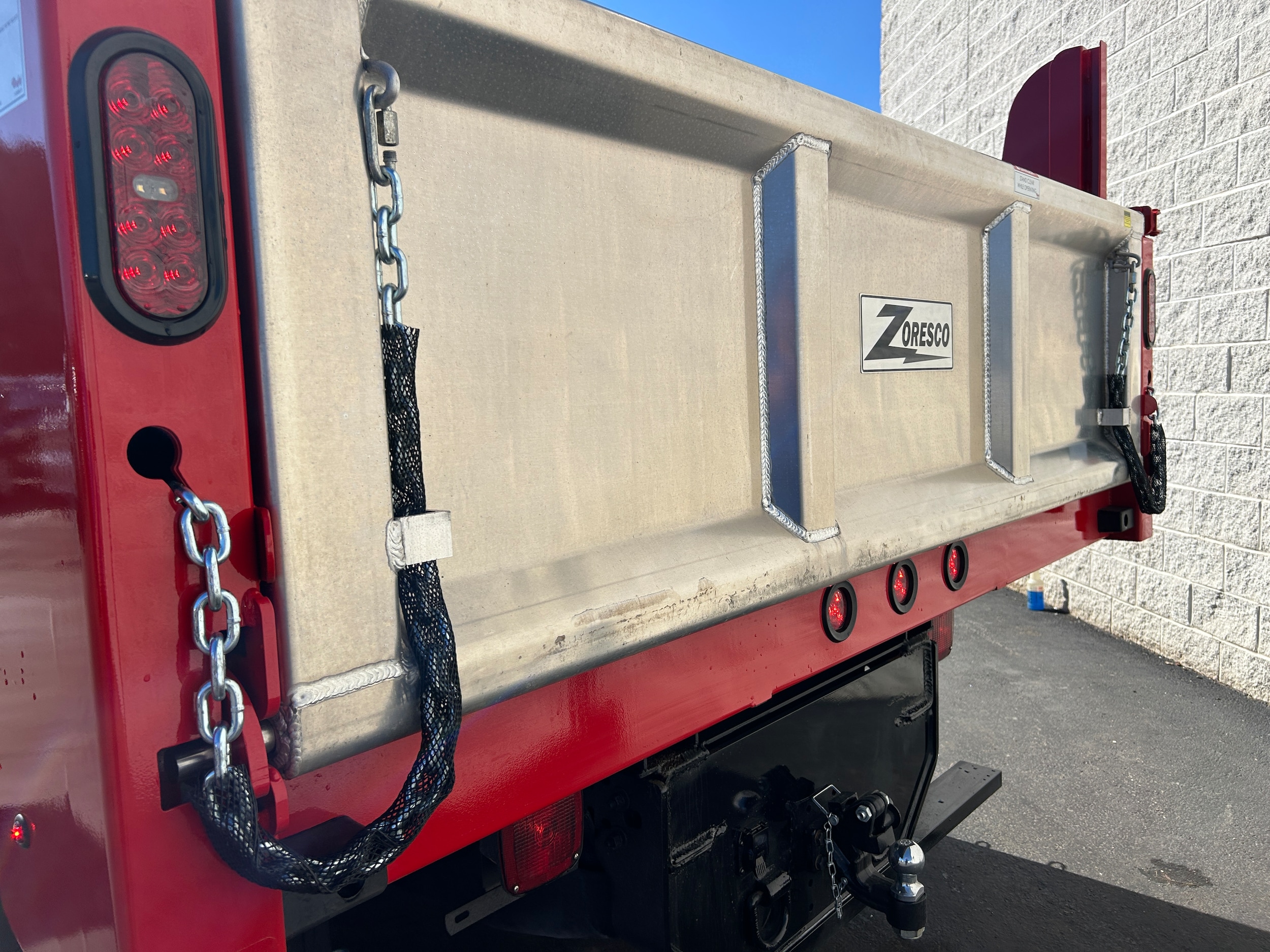 2025 Ford F-550 Super Duty Chassis Cab XL - Photo 22