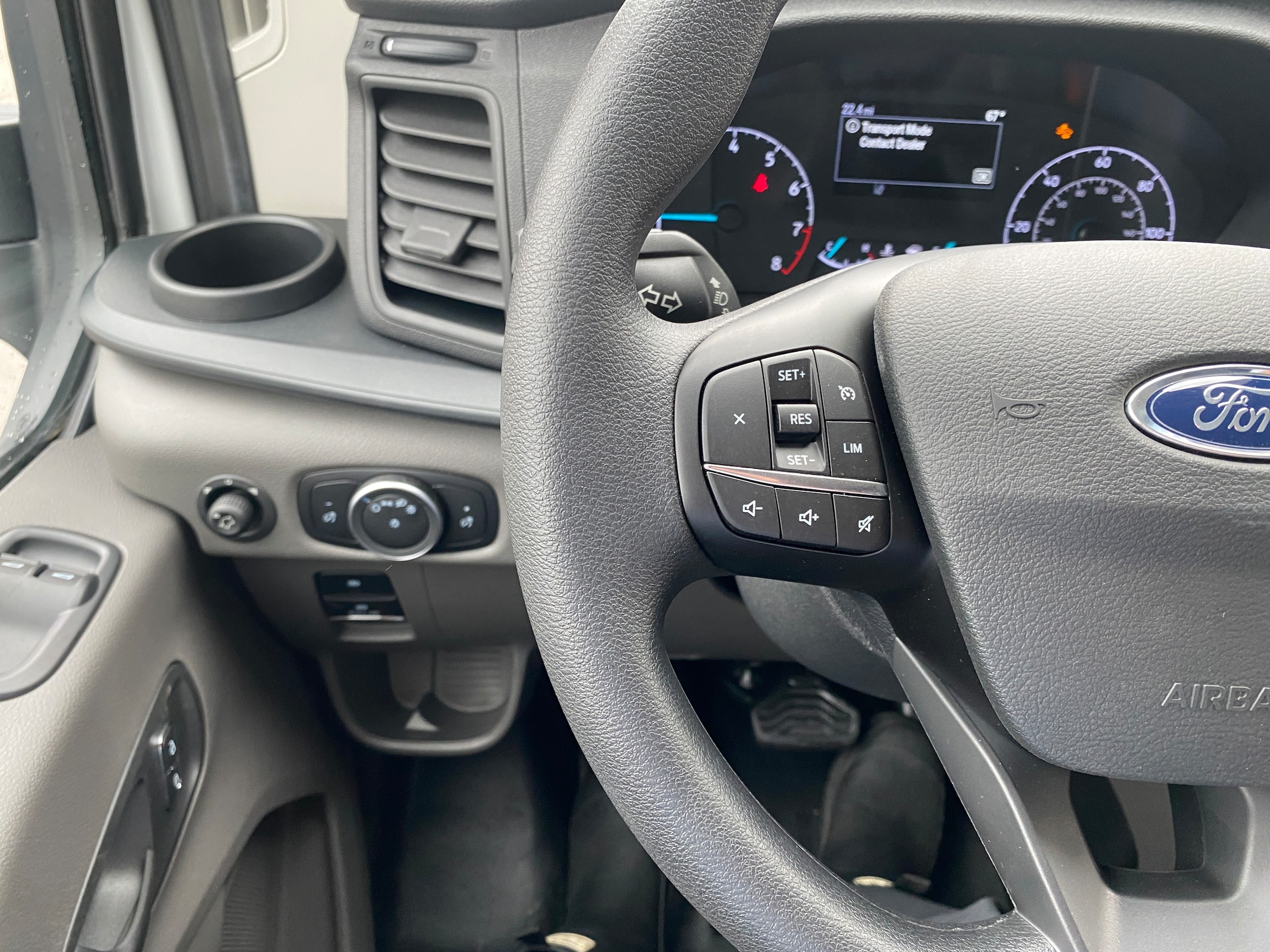 2025 Ford Transit Van Base - Photo 32