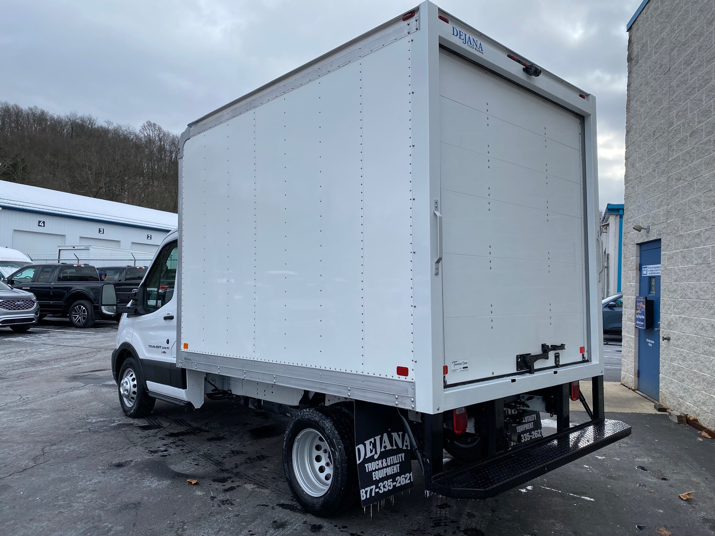 2024 Ford Transit Van photo 4