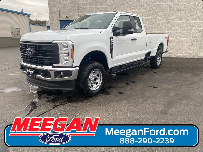 2026 Ford F-350 Super Duty XL's photo