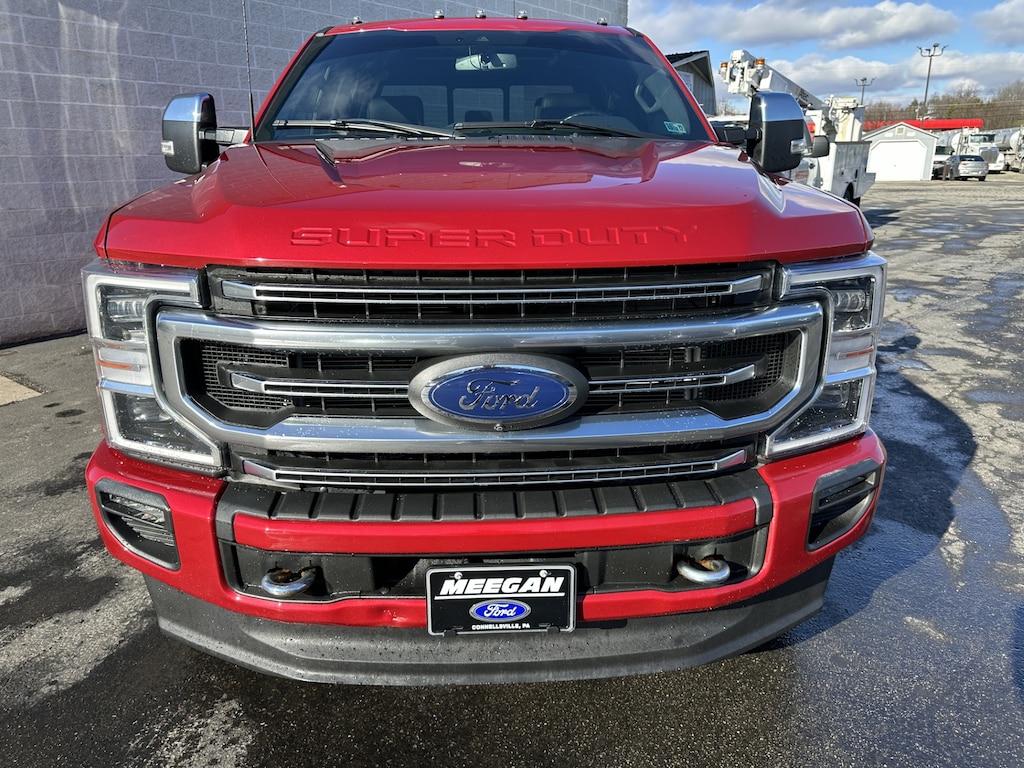 Certified 2022 Ford F-350 Platinum Truck Crew Cab
