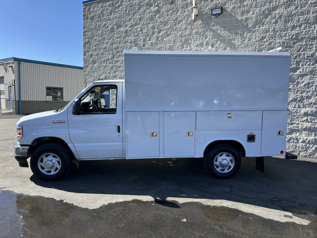 Used 2023 Ford E-350 Cutaway Base Truck