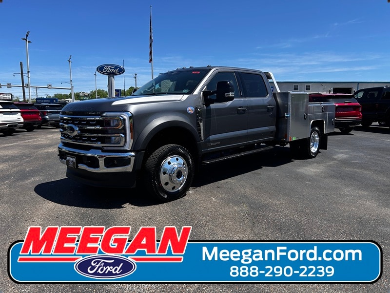 2026 Ford F-550 Super Duty Chassis Cab