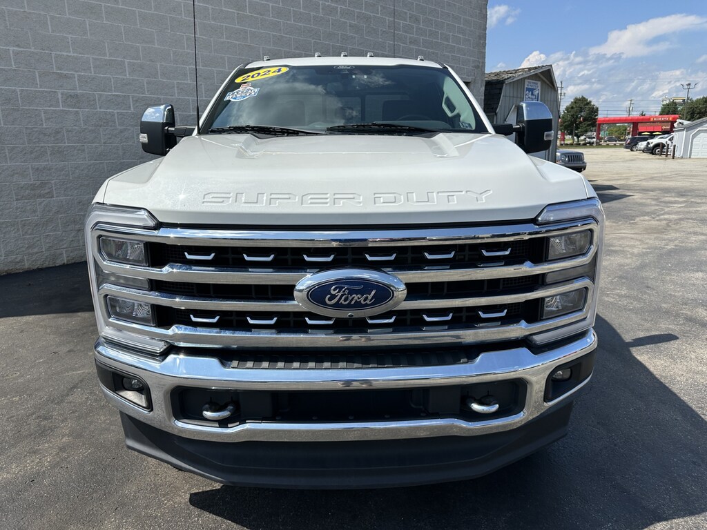 Used 2024 Ford F-250 Lariat Truck Super Cab