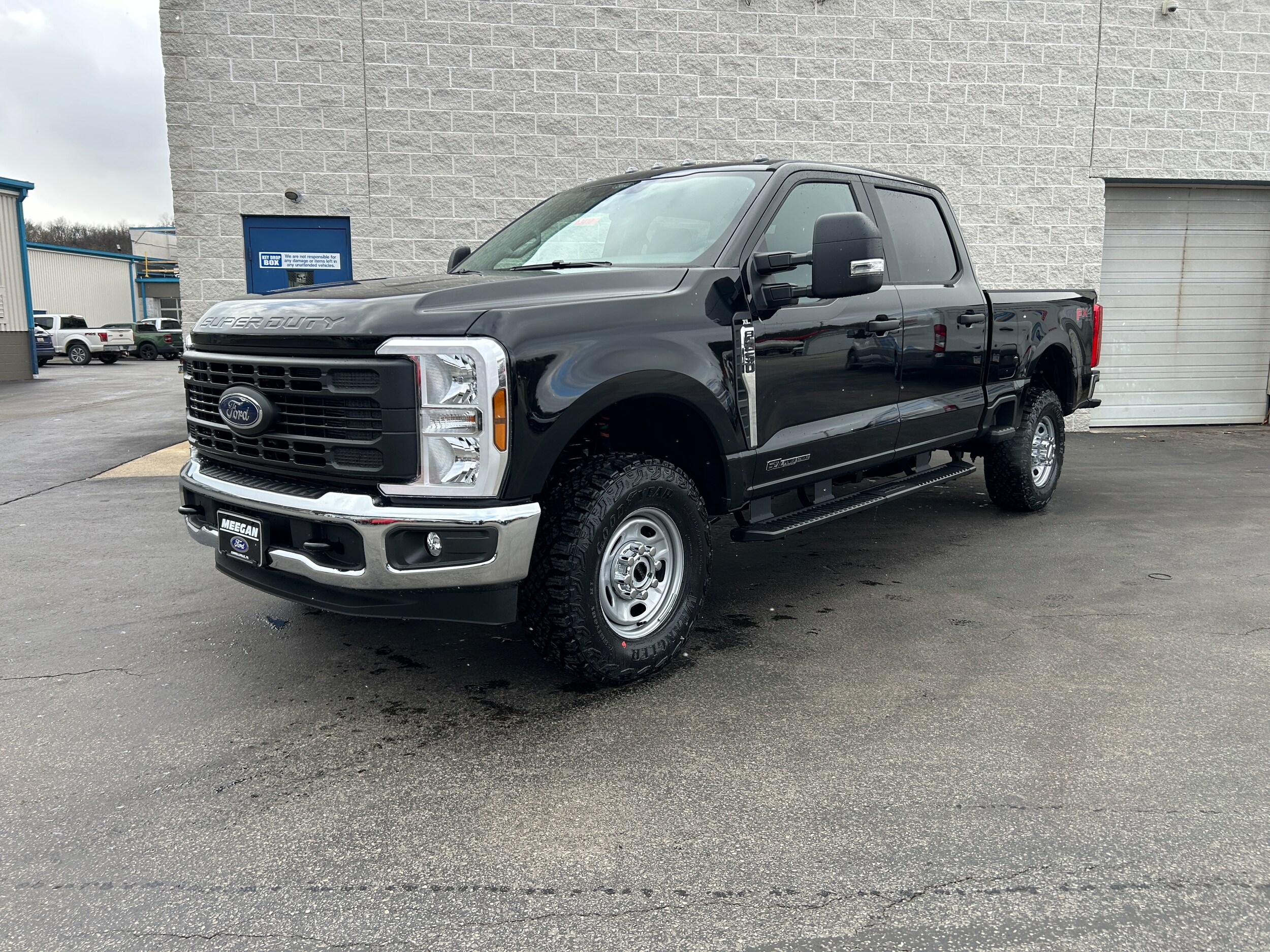 2026 Ford F-250 XL photo 2