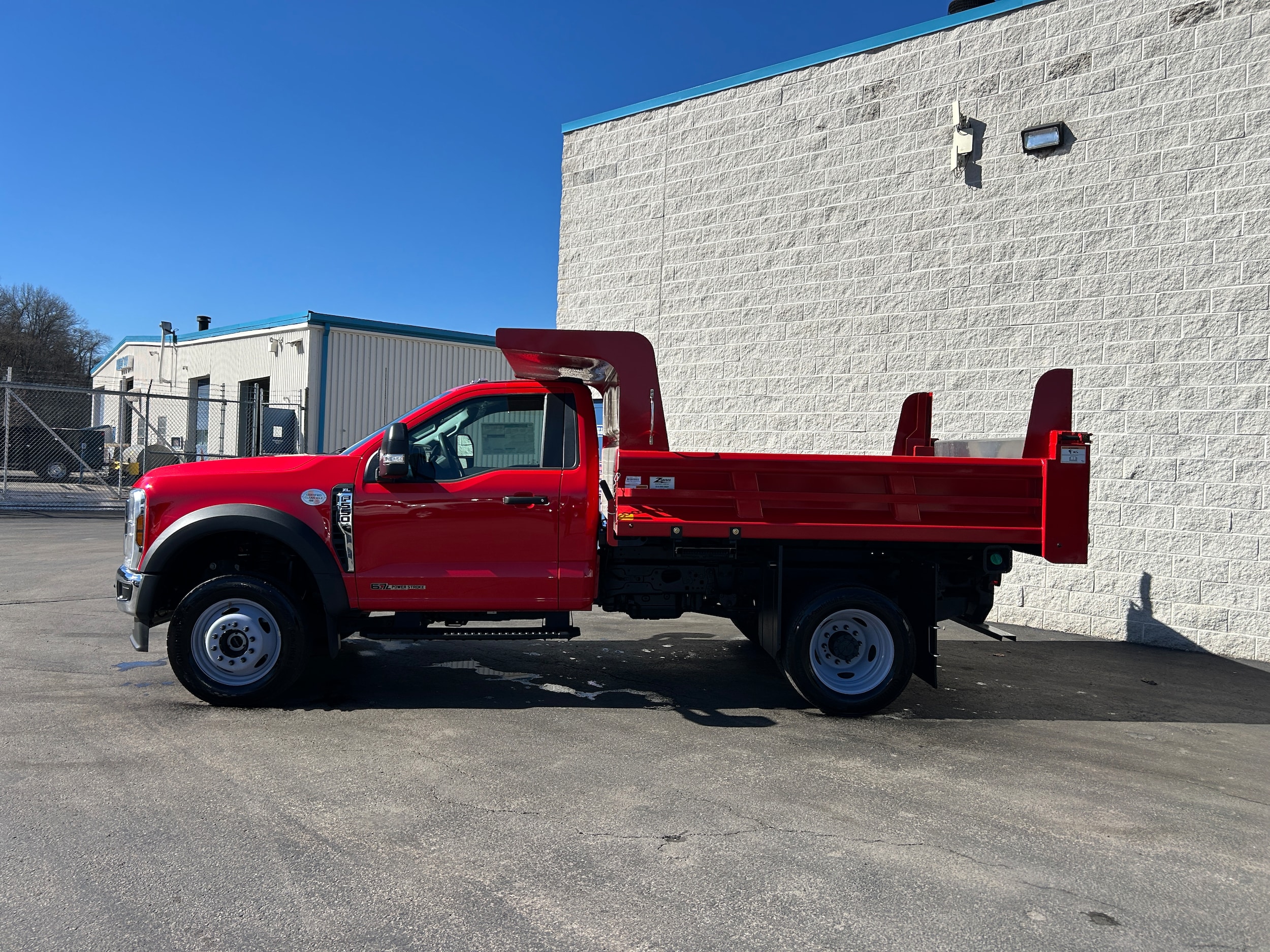 2025 Ford F-550 Super Duty Chassis Cab XL - Photo 6