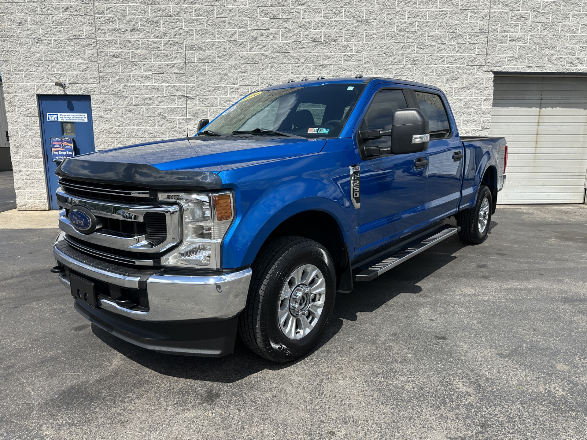 2020 Ford F-250 XL 4x4 Crew Cab 6-3/4' Box's photo