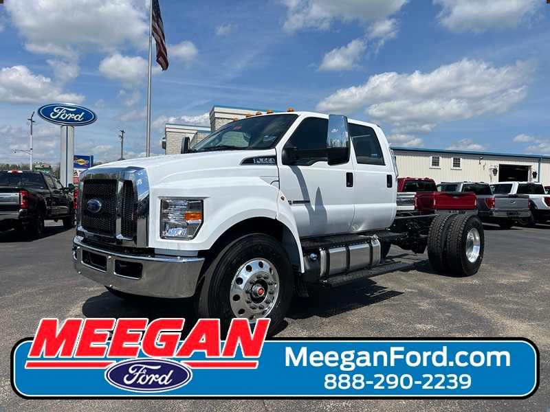 2027 Ford F-650's photo