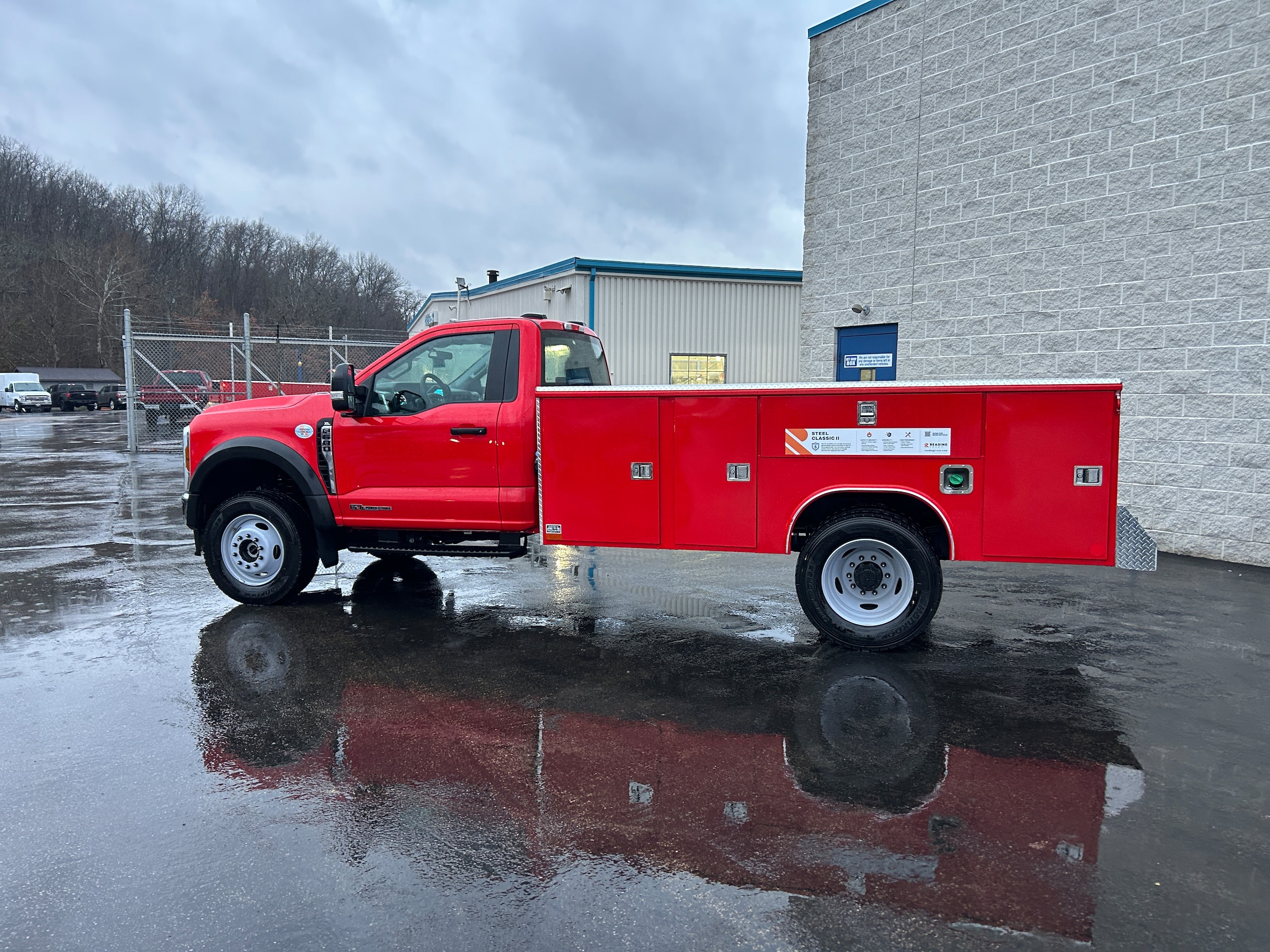 2025 Ford F-600 Super Duty Chassis Cab XL - Photo 6