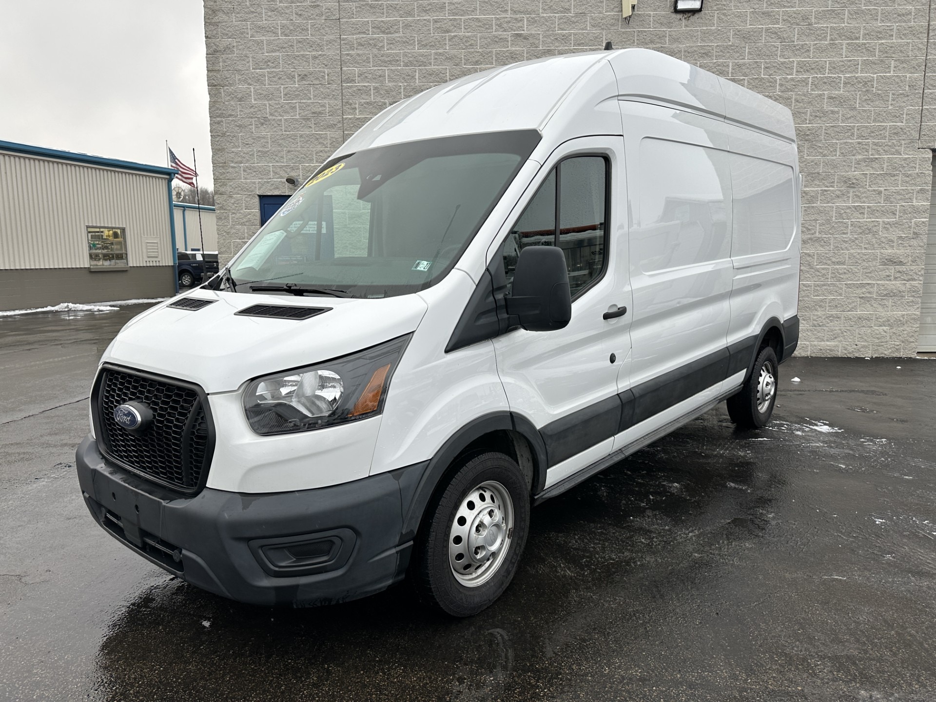 2023 Ford Transit Van Base's photo