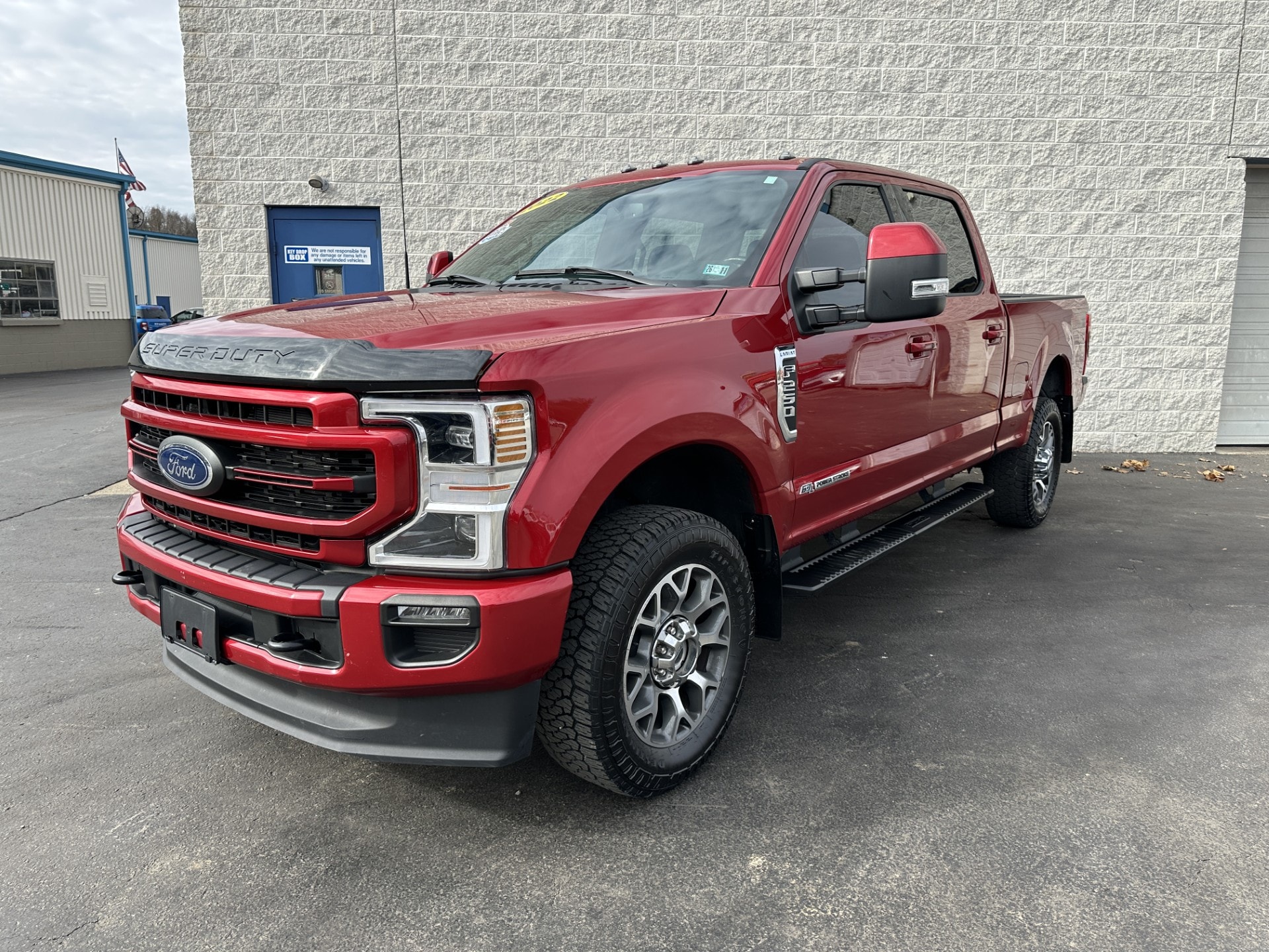 2022 Ford F-250 Super Duty Lariat's photo