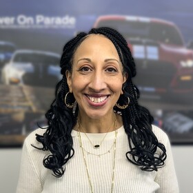 Staff member Christina from ID_a0925511c196