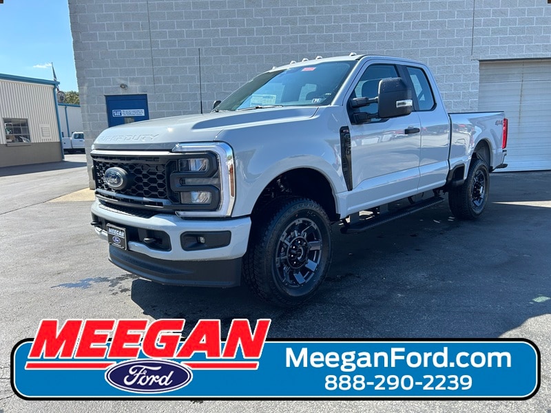 2026 Ford F-250 Super Duty XL's photo