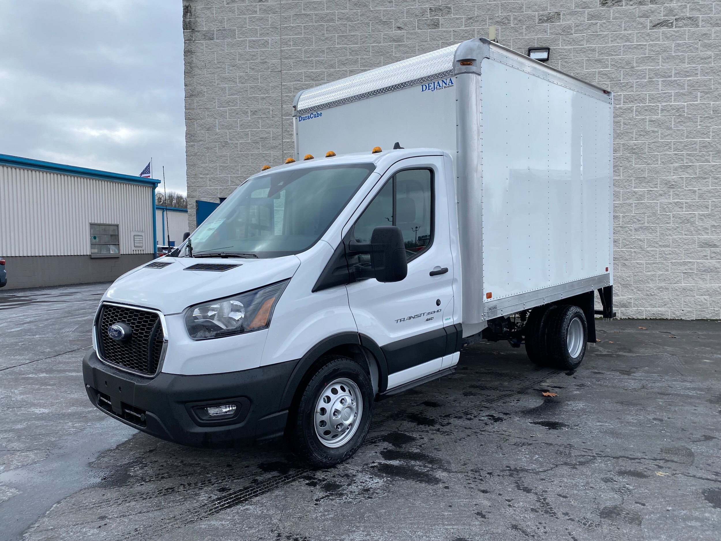 2024 Ford Transit Van photo 2
