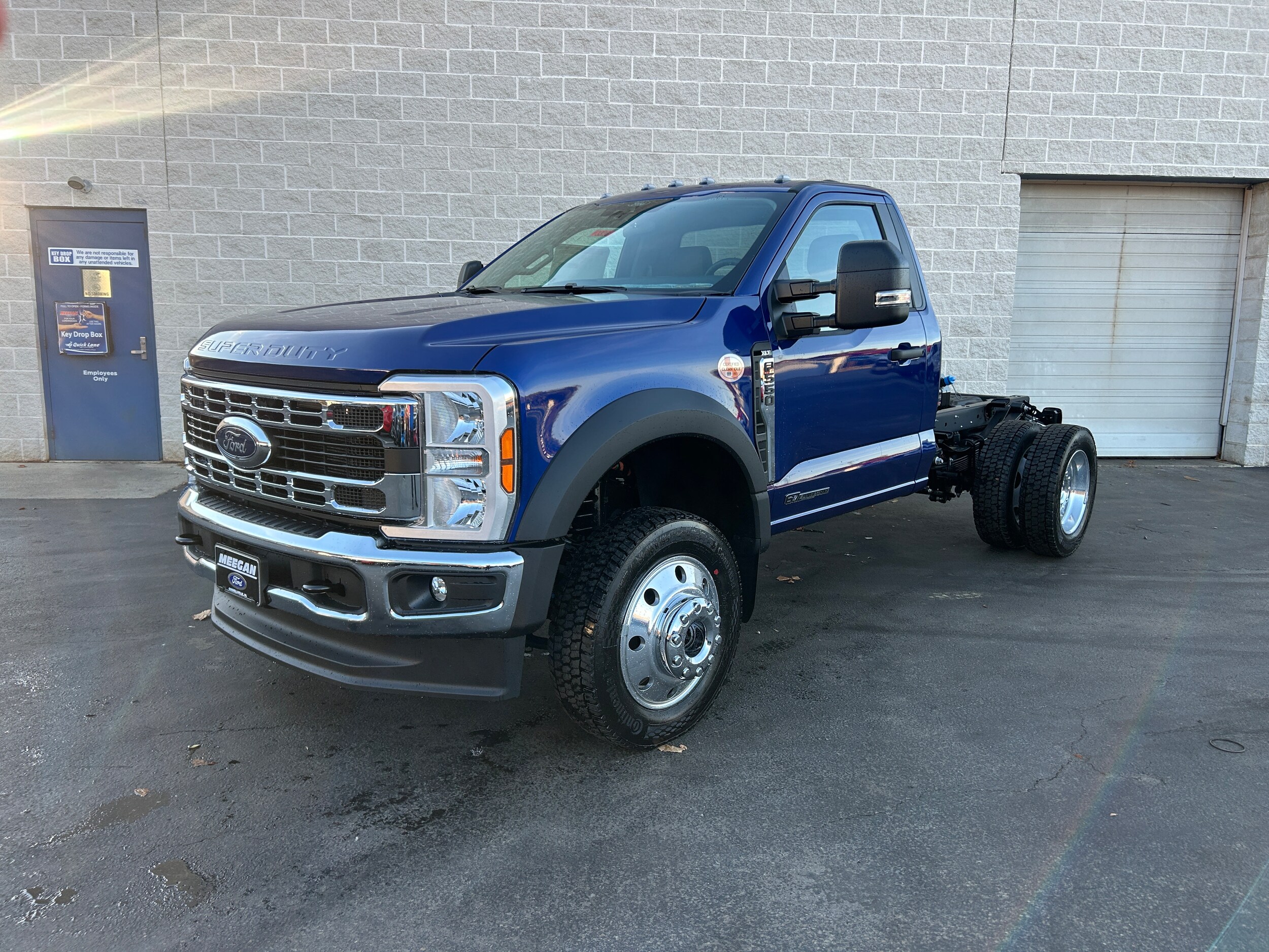 2026 Ford F-550 XLT photo 4