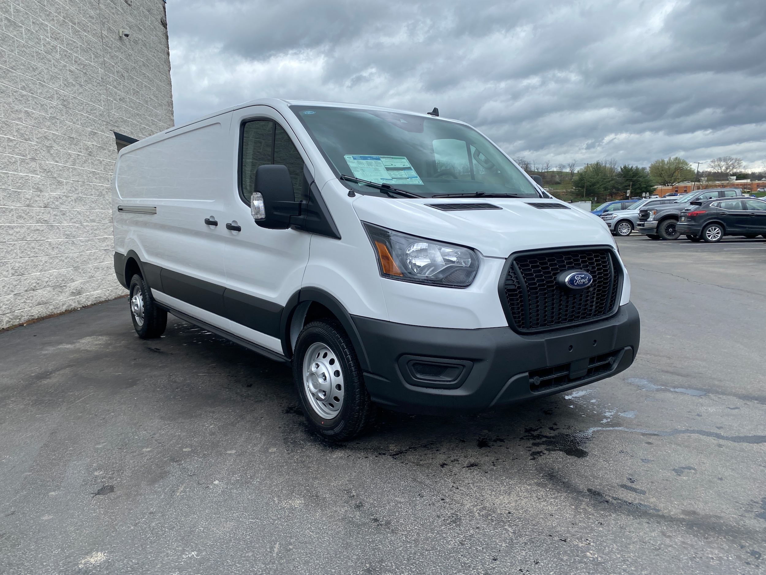 2025 Ford Transit Van Base - Photo 11