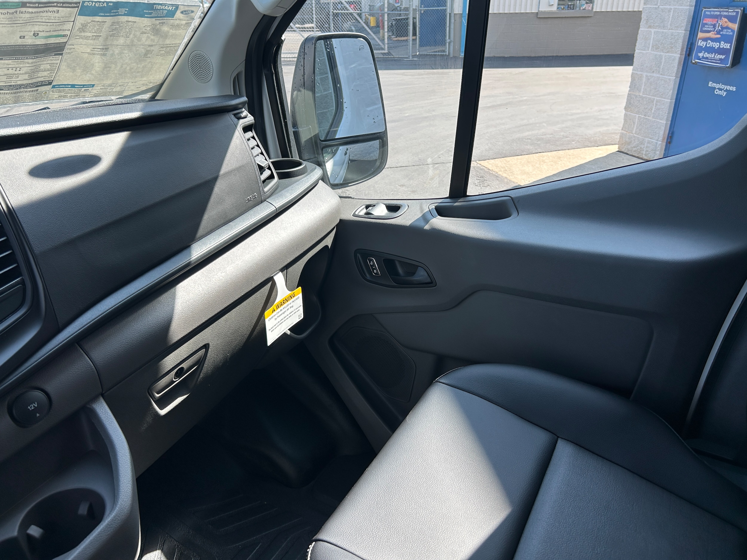 2025 Ford Transit Van Base - Photo 32