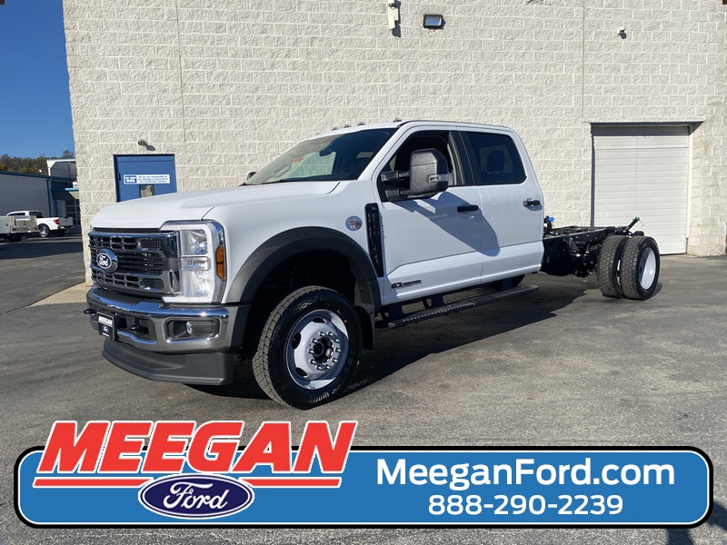  Ford F-550 Chassis Cab