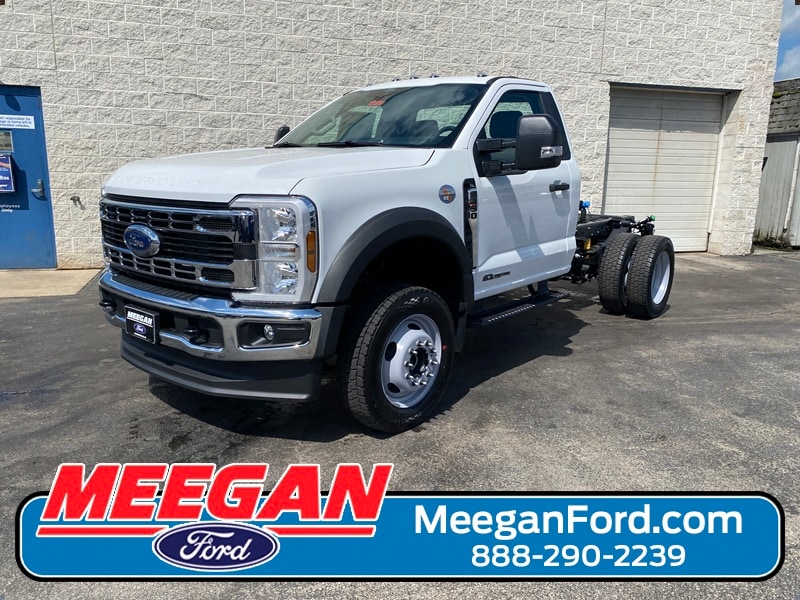 2026 Ford F-450 Super Duty Chassis Cab