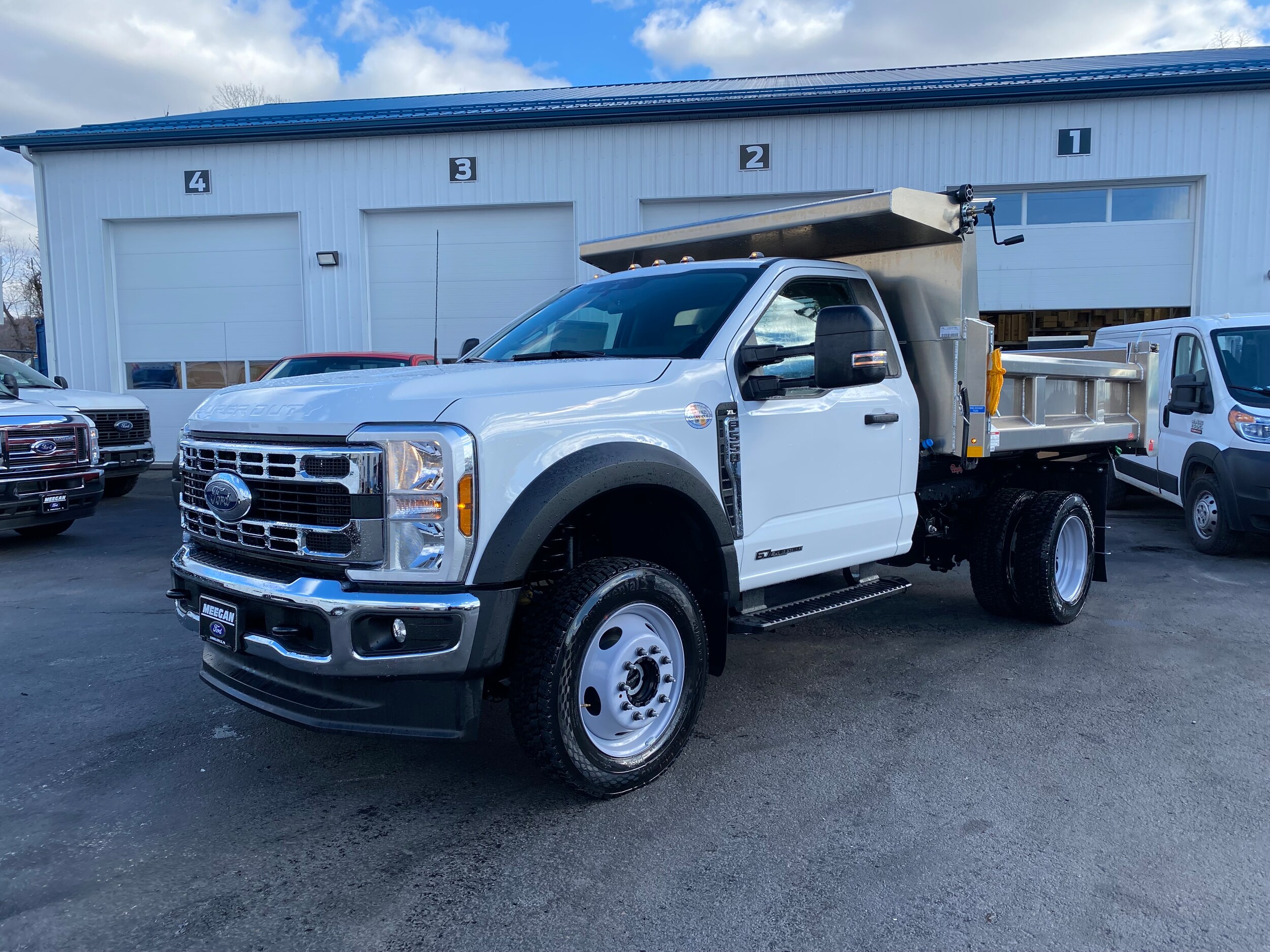 2024 Ford F-550 XL photo 2