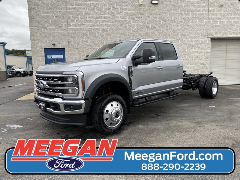  Ford F-550 Chassis Cab