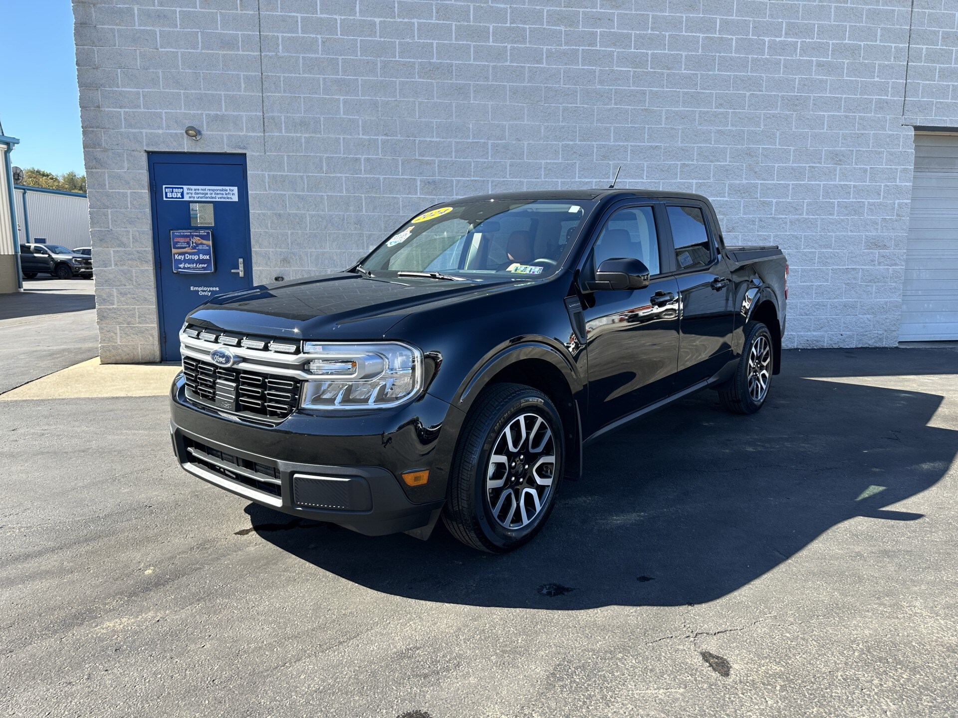 2024 Ford Maverick Lariat photo 2