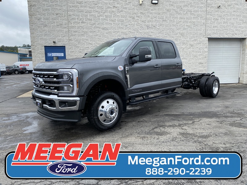 Ford F-550 Chassis Cab