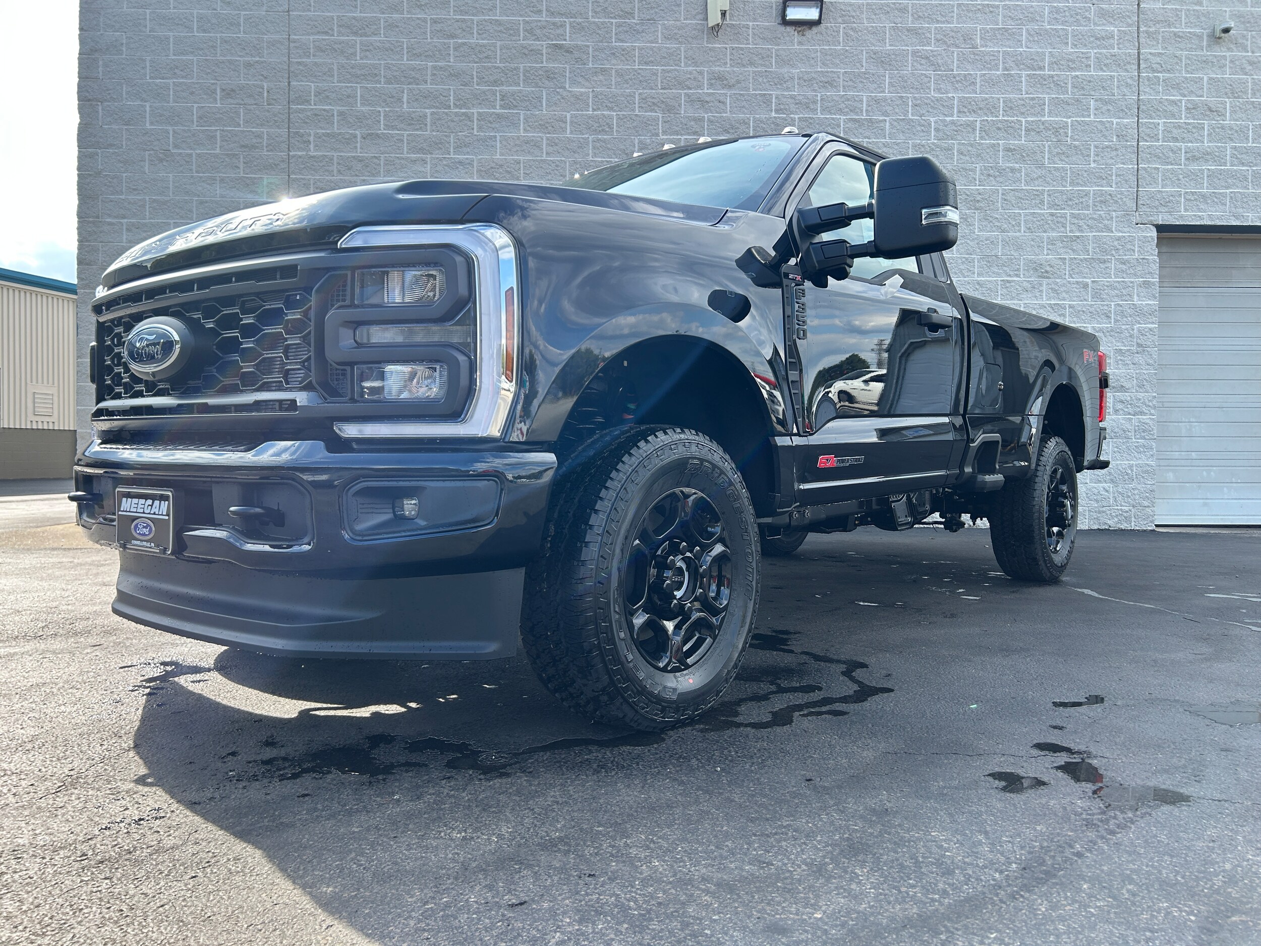 2026 Ford F-350 XL photo 3