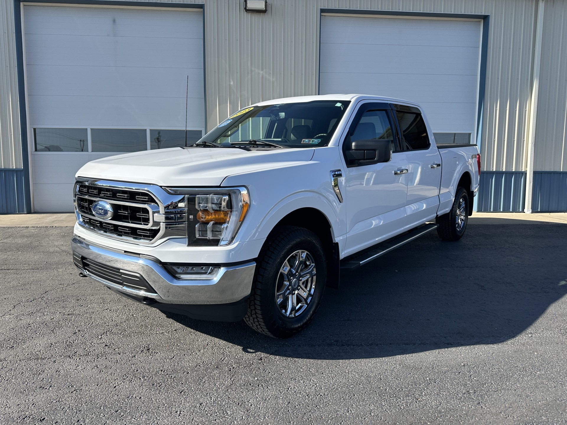 2023 Ford F-150 XLT Truck SuperCrew Cab