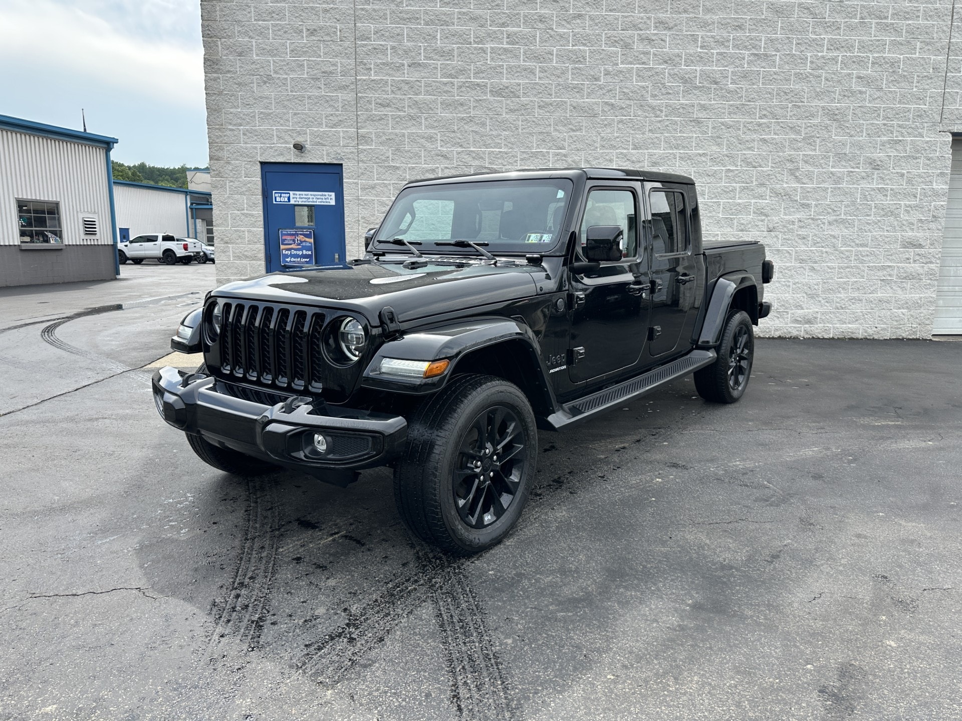 Used 2022 Jeep Gladiator High Altitude with VIN 1C6HJTFG8NL133723 for sale in Connellsville, PA