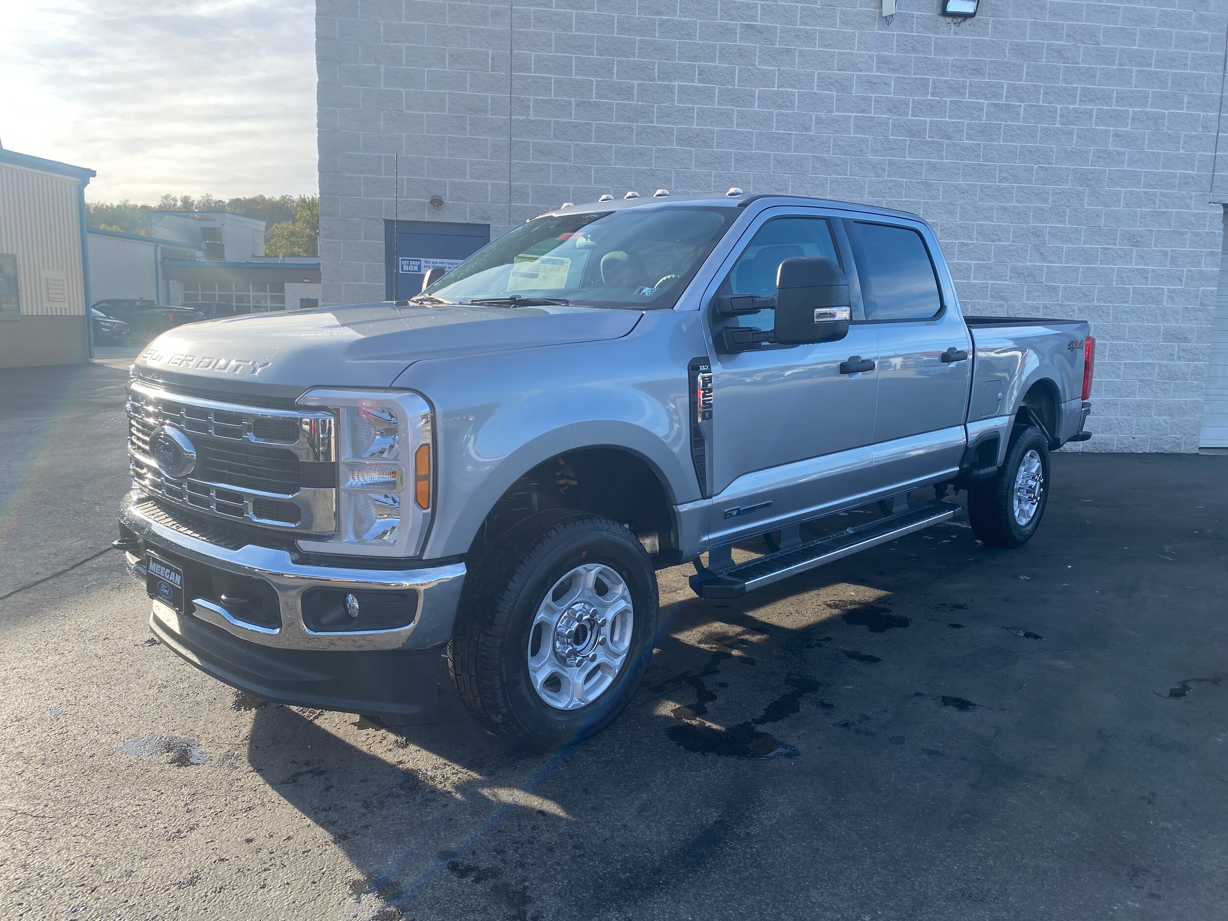 2026 Ford F-250 XLT photo 3