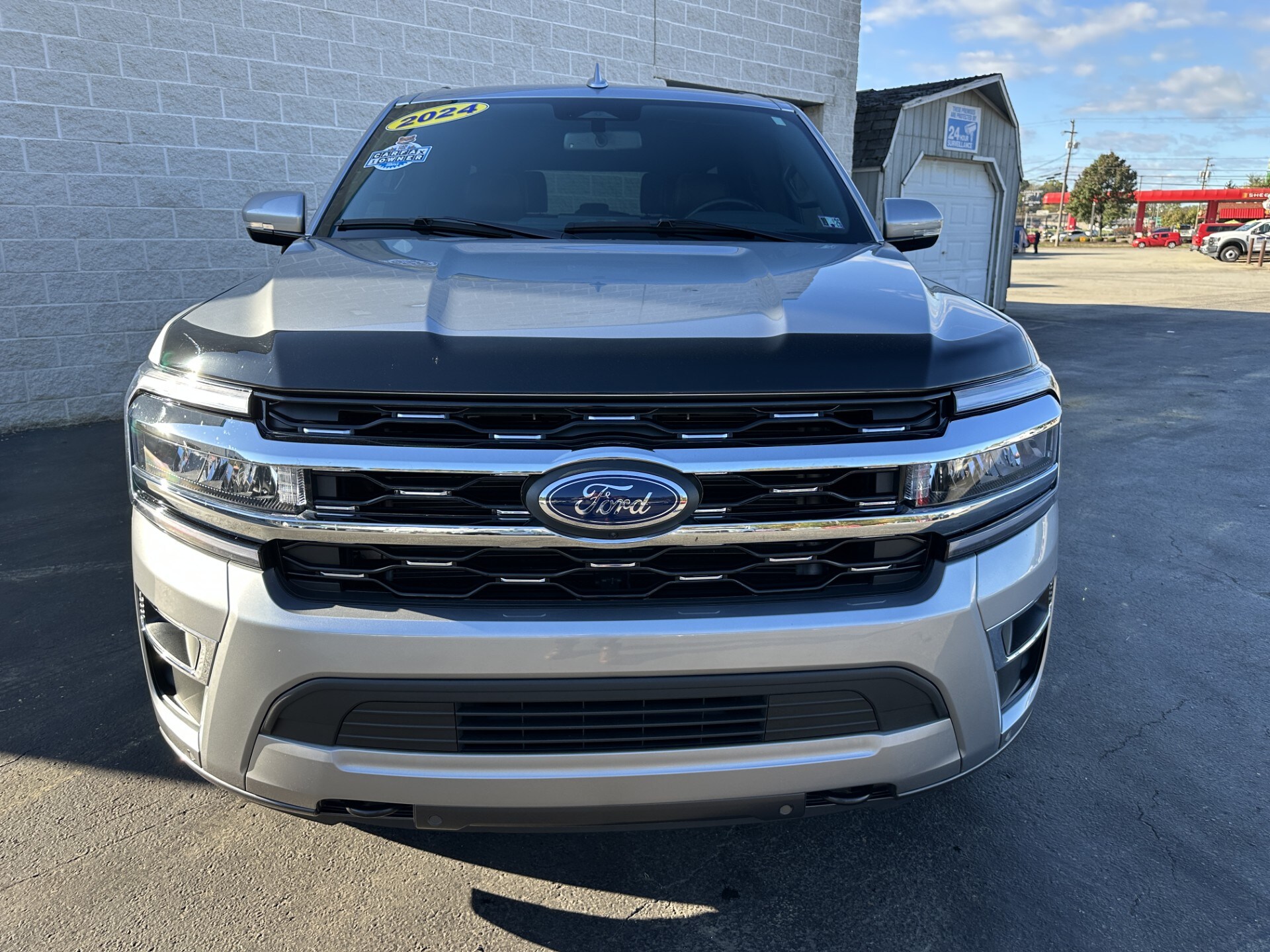 2024 Ford Expedition MAX Limited photo 3