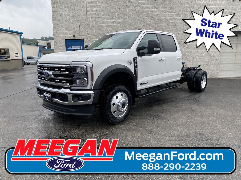 New 2026 Ford F-550 Chassis Cab F-550® Lariat® TRUCK