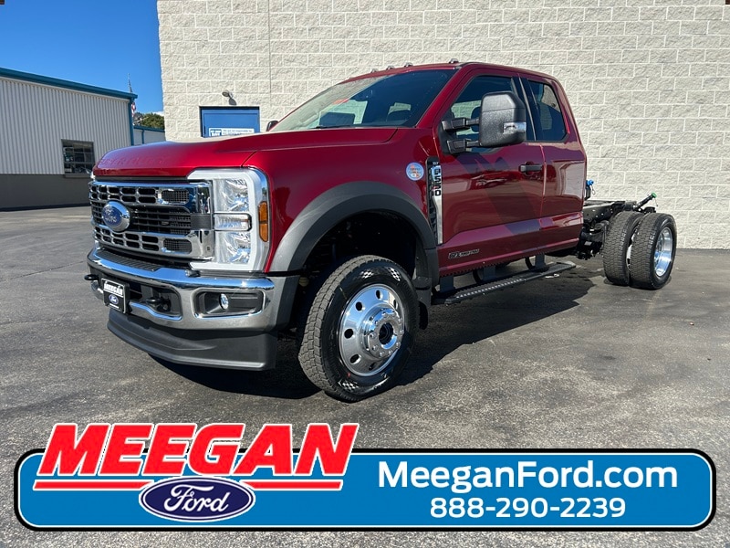 2026 Ford F-550 Super Duty Chassis Cab XLT's photo