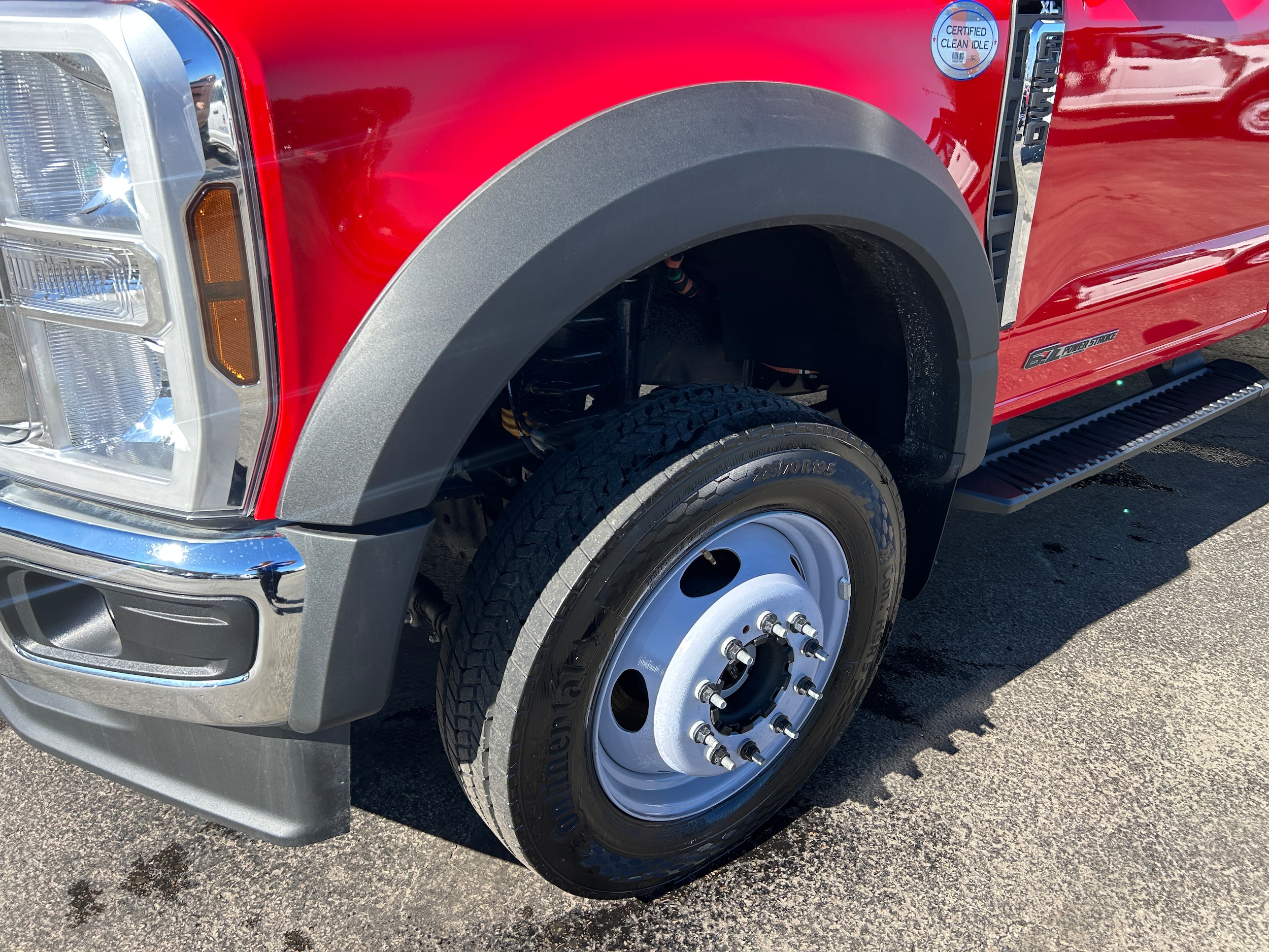 2025 Ford F-550 Super Duty Chassis Cab XL - Photo 17
