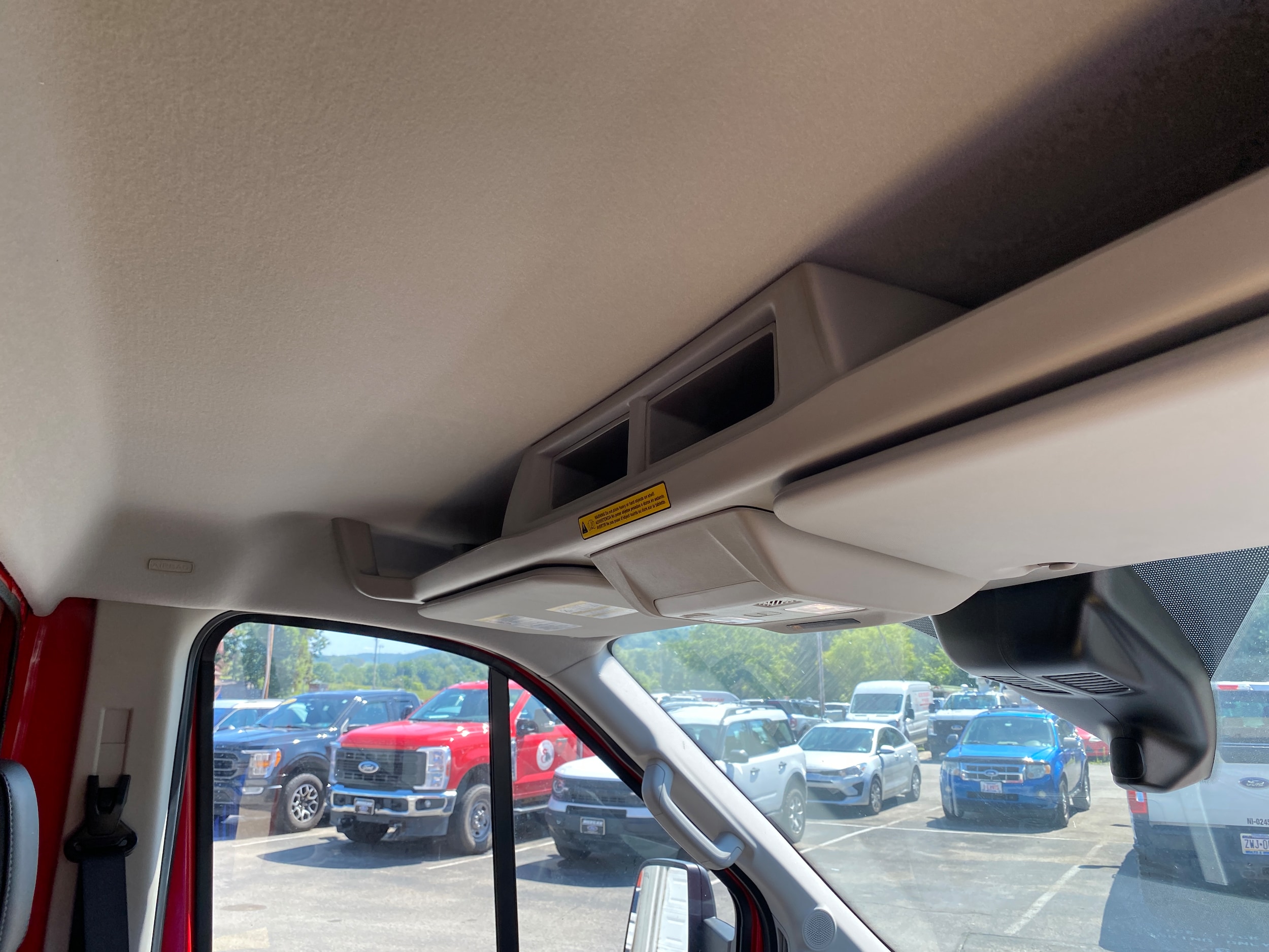 2025 Ford Transit Cutaway Base - Photo 34