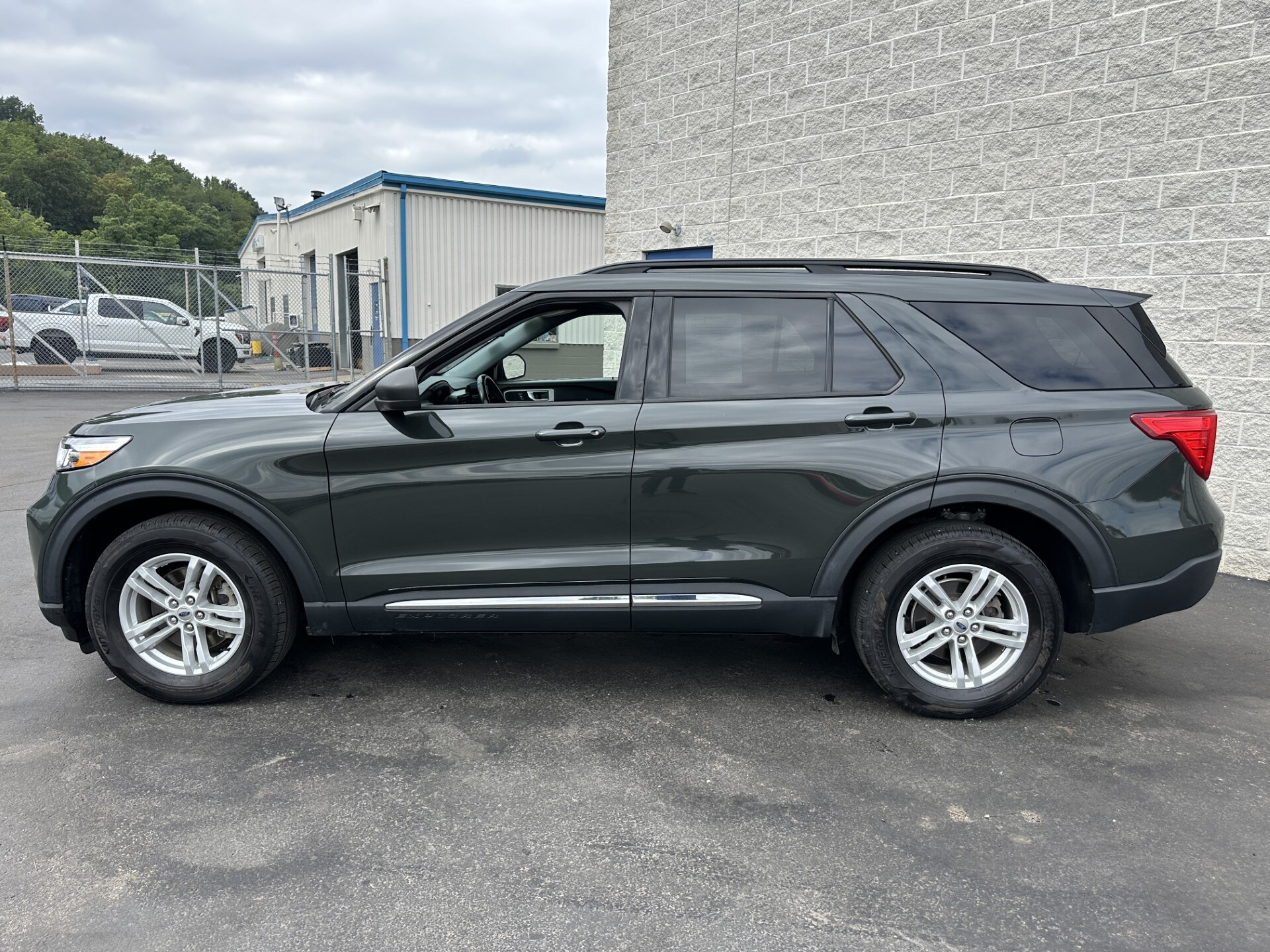 2022 Ford Explorer XLT photo 4
