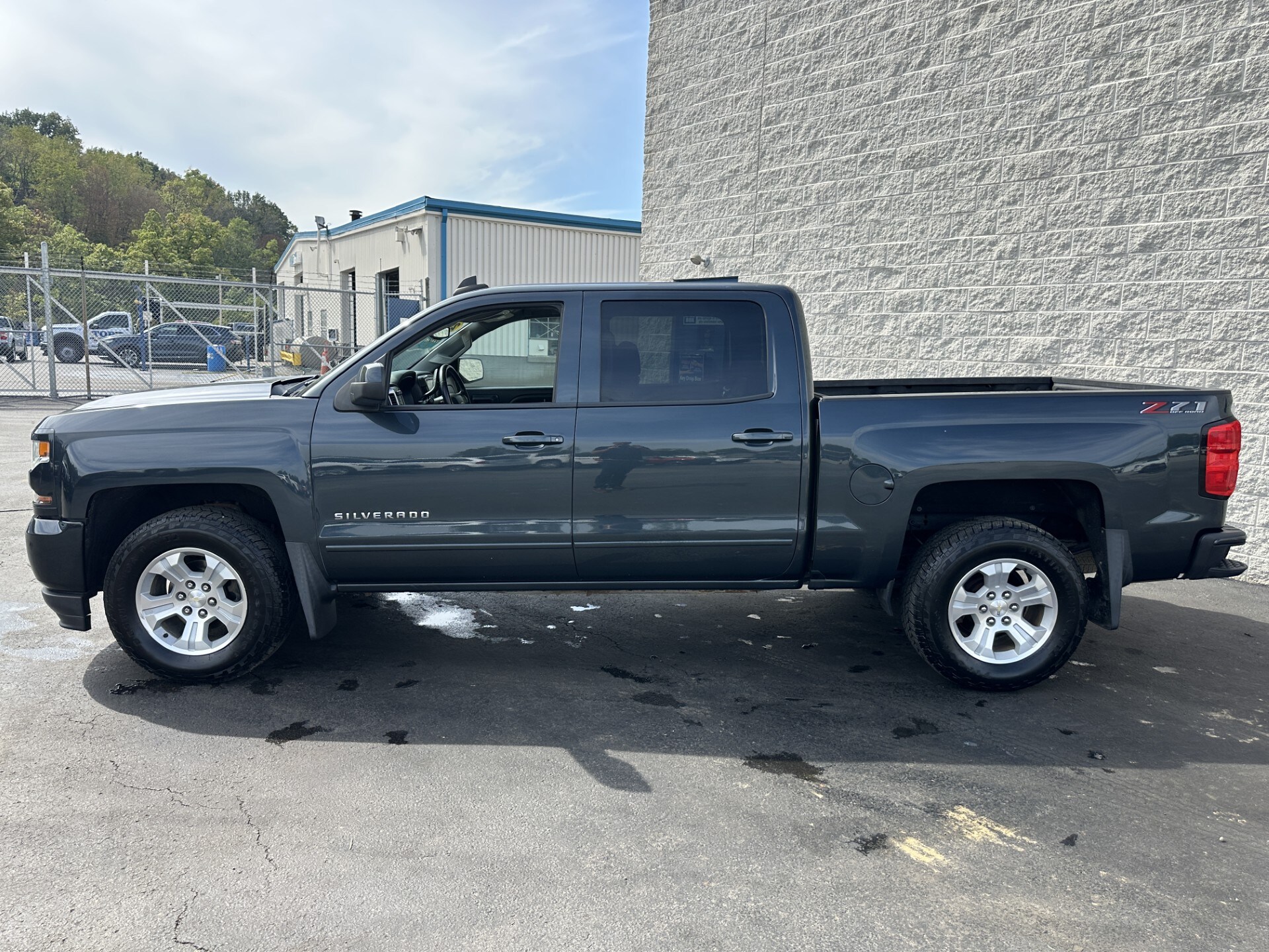 2018 Chevrolet Silverado 1500 photo 4