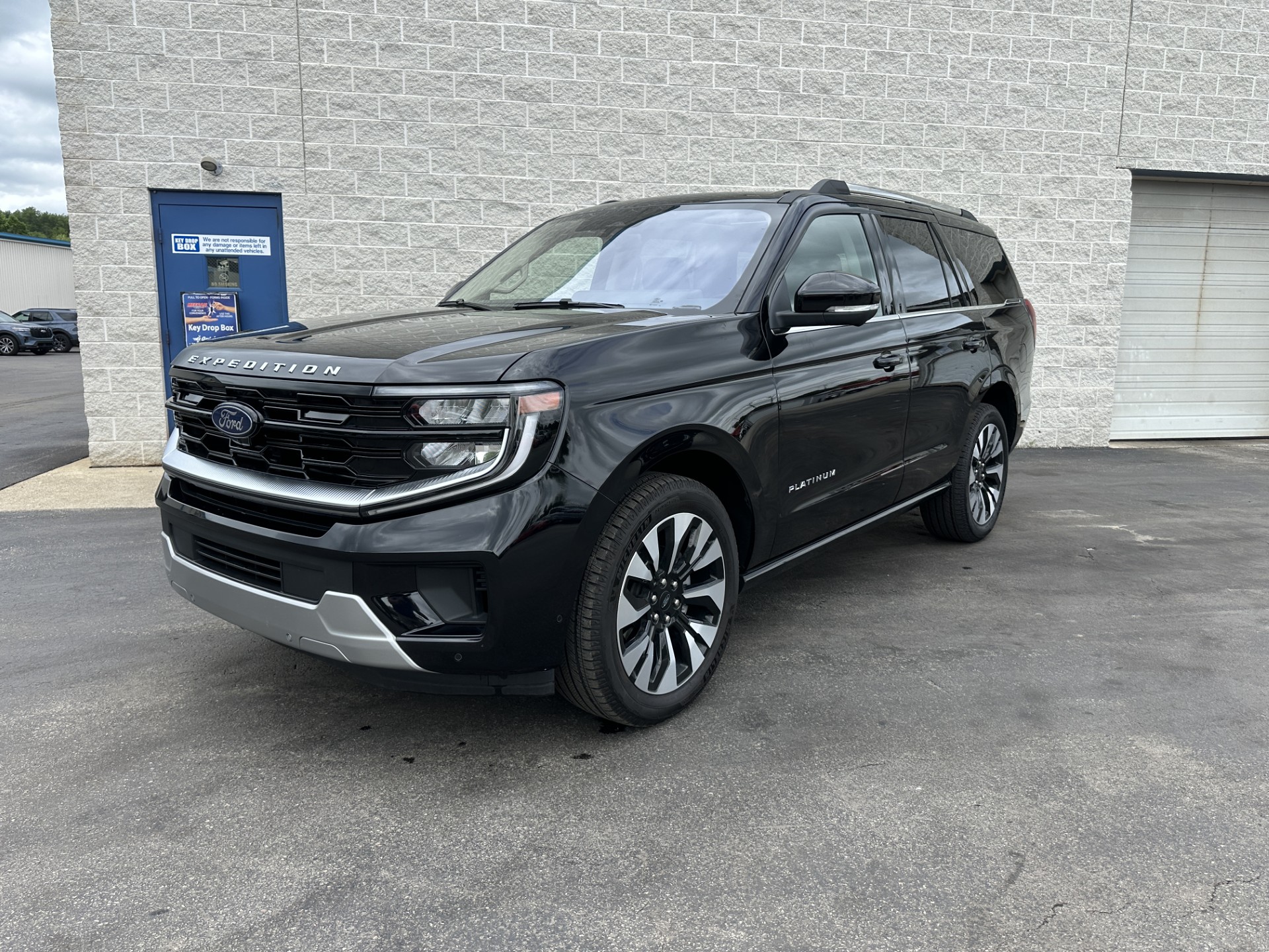 2025 Ford Expedition's photo