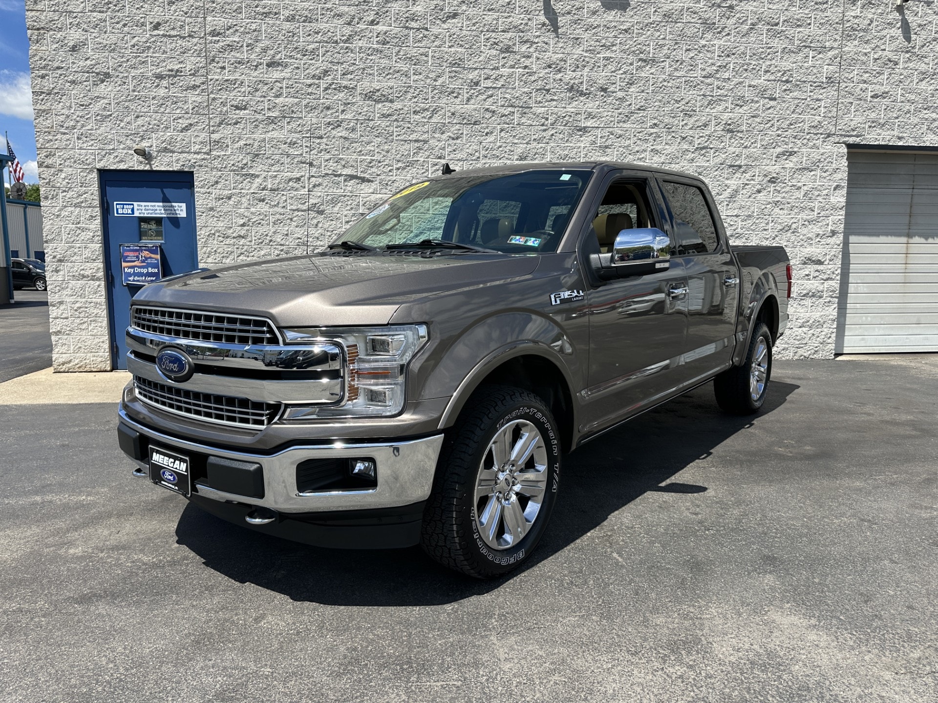 2019 Ford F-150 Lariat 4x4 SuperCrew 5-1/2 Box's photo