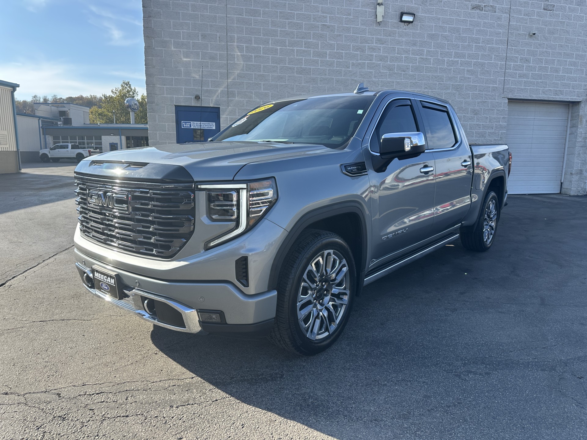 Used 2026 GMC Sierra 1500 Denali Ultimate Truck Crew Cab