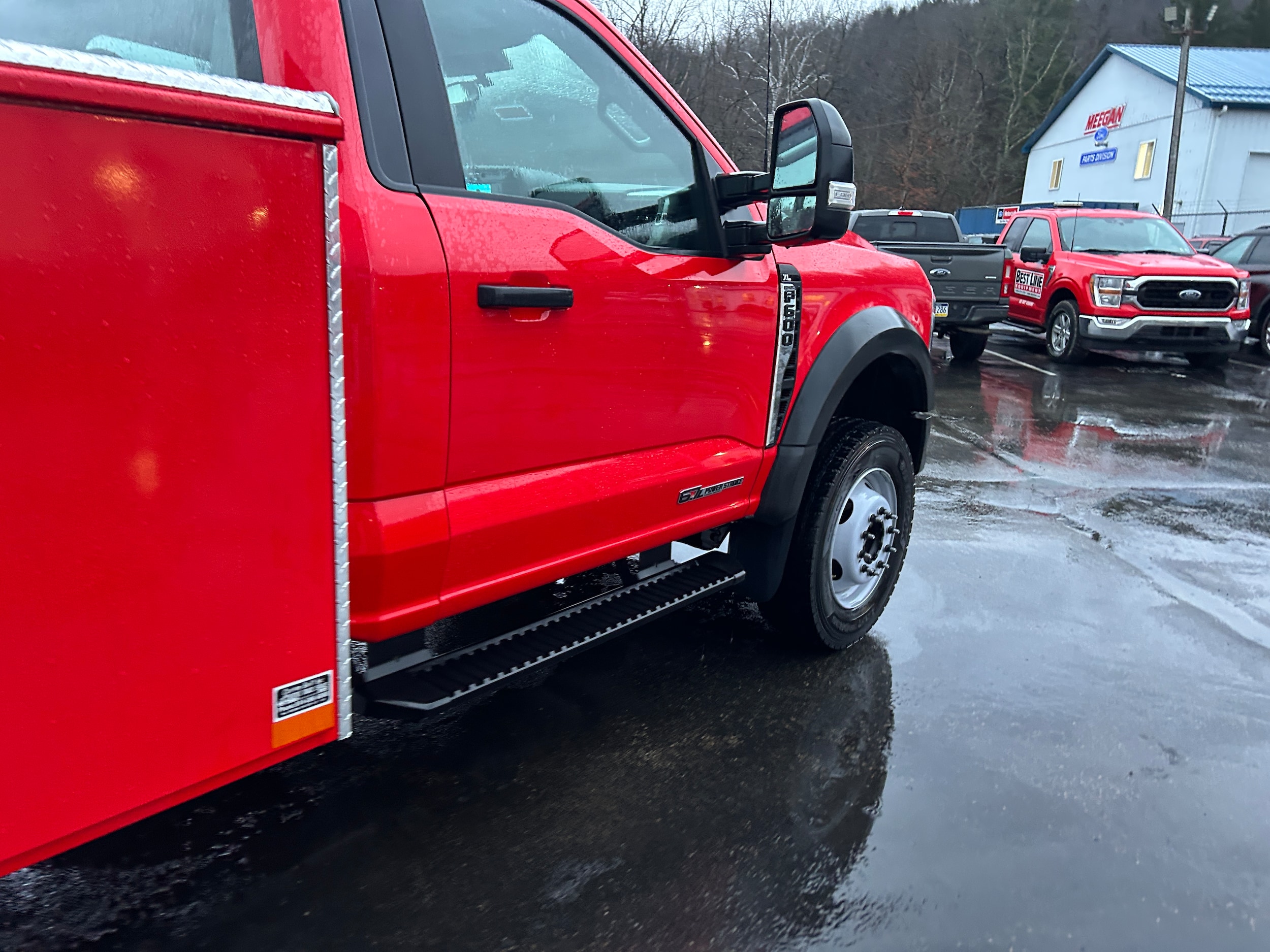 2025 Ford F-600 Super Duty Chassis Cab XL - Photo 27