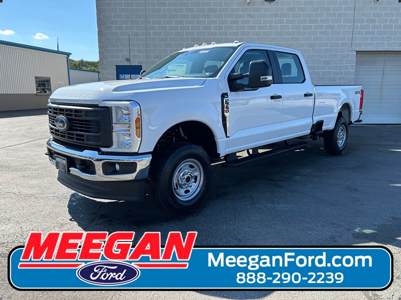 2026 Ford F-350 Super Duty XL's photo